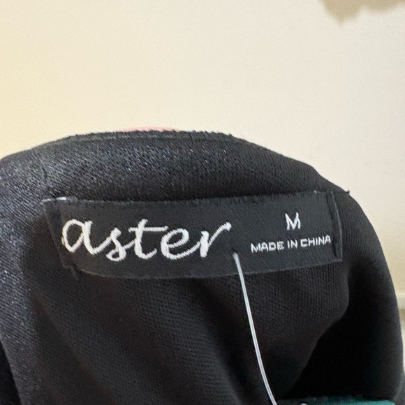 Elegant Womens Medium Dress Black w/ Fringe Rhinestone Detail Sleeveless‎ NWT - Picture 4 of 4